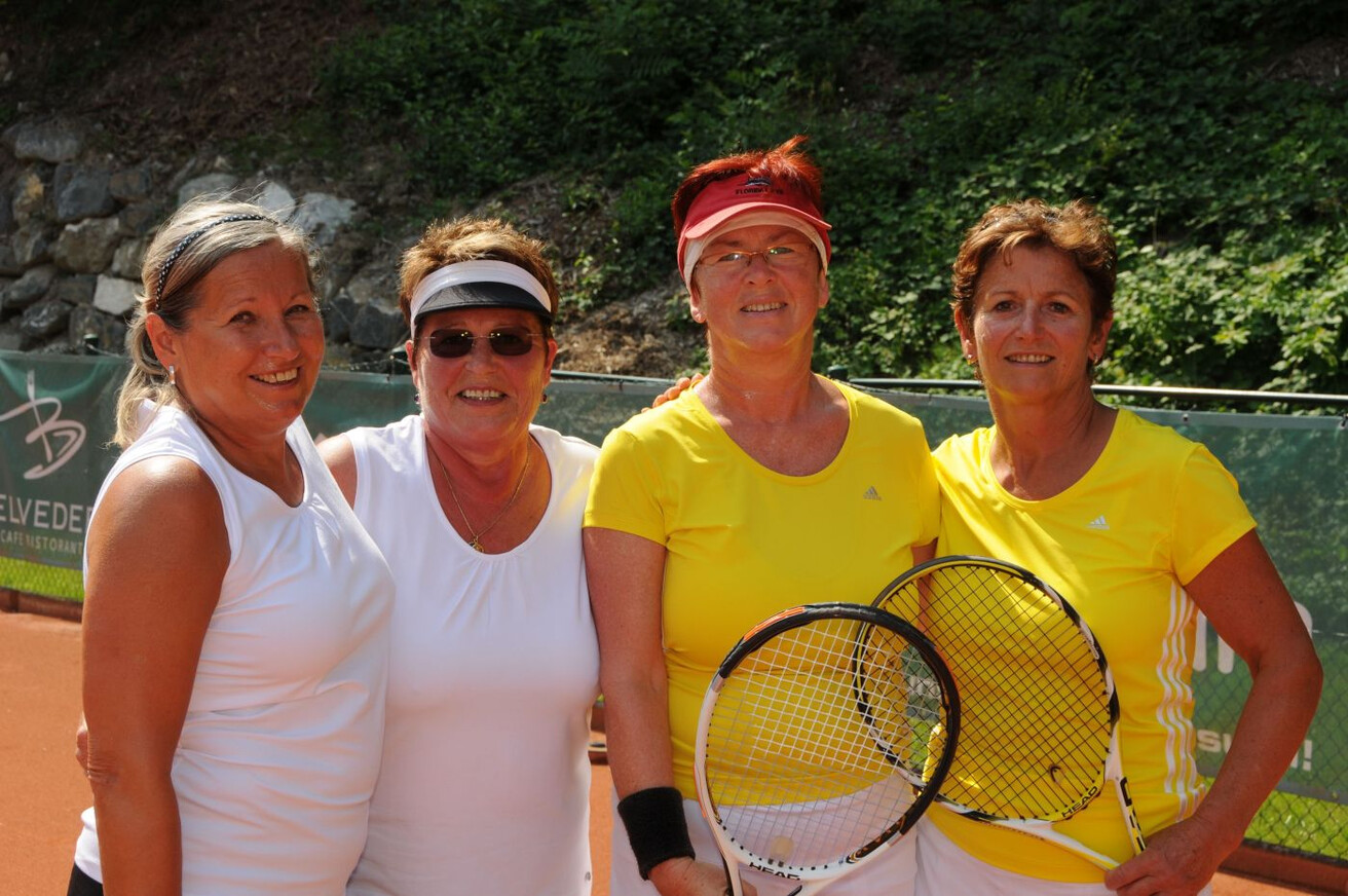 DOPPEL 50+ SUITZ Ingeborg, HUBER Carmen (TC Höchst) und UCCIA Anita, DAUM Roswitha (TC Bregenz)